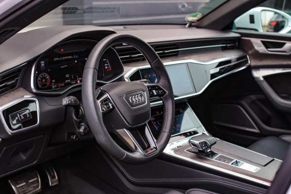 Audi A6 AVANT 55 TFSI Quattro S-Line *Pano*B&O Advanced*Achteras besturing*Soft-Close*