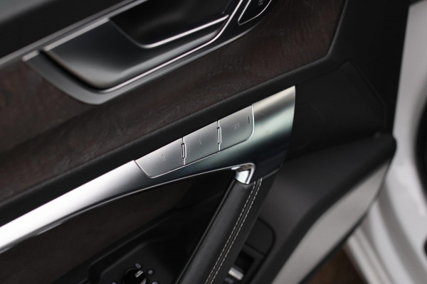 Audi A6 AVANT 55 TFSI Quattro S-Line *Pano*B&O Advanced*Achteras besturing*Soft-Close*