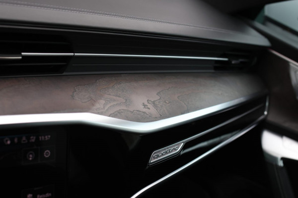 Audi A6 AVANT 55 TFSI Quattro S-Line *Pano*B&O Advanced*Achteras besturing*Soft-Close*