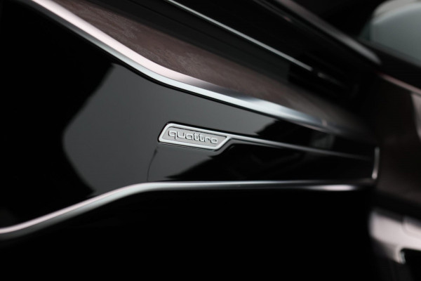 Audi A6 AVANT 55 TFSI Quattro S-Line *Pano*B&O Advanced*Achteras besturing*Soft-Close*