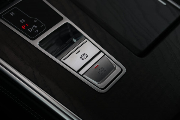Audi A6 AVANT 55 TFSI Quattro S-Line *Pano*B&O Advanced*Achteras besturing*Soft-Close*
