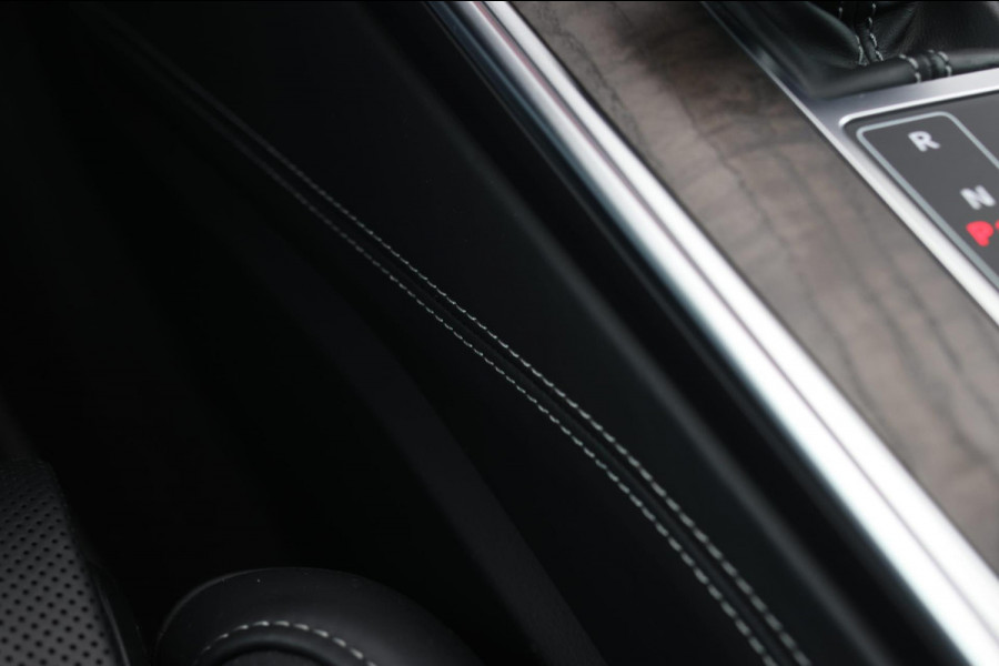 Audi A6 AVANT 55 TFSI Quattro S-Line *Pano*B&O Advanced*Achteras besturing*Soft-Close*