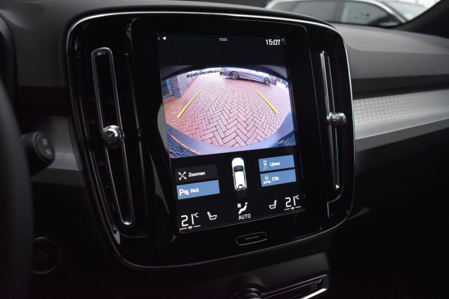 Volvo XC40 1.5 T4 Recharge 211PK Aut. Inscription Expression | Elektr. voorstoelen | LED | Navi | Camera | BLiS | Incl. garantie