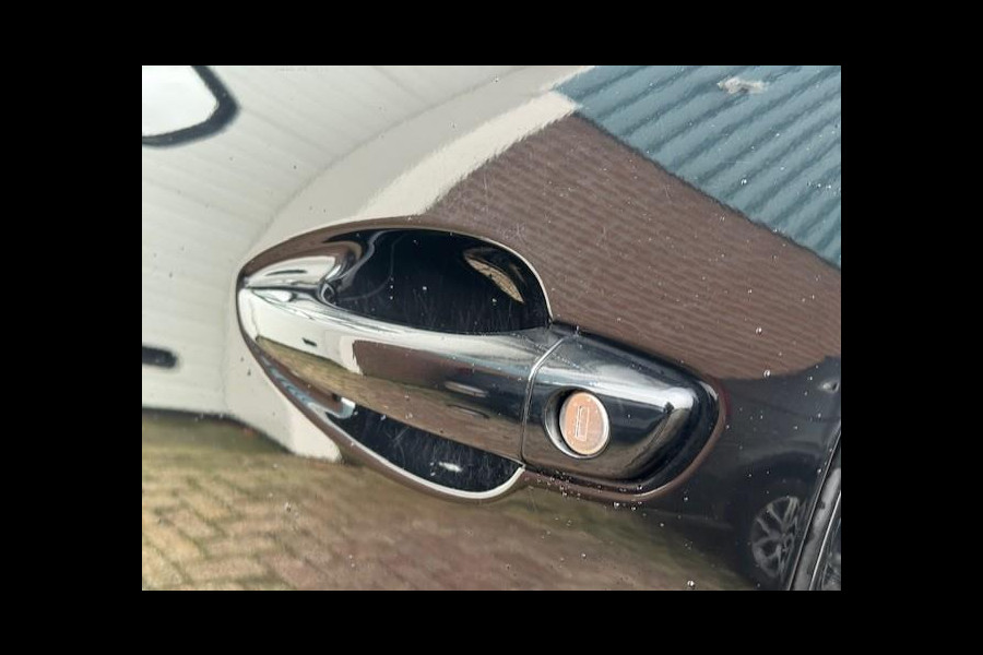 Peugeot 3008 1.2 Allure - Dealer onderhouden - Panorama dak