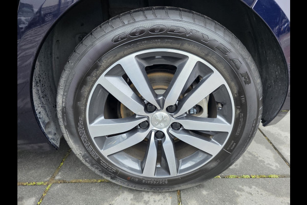 Peugeot 308 1.2 e-THP Allure – CarPlay – Trekhaak – LED – Special Edition –