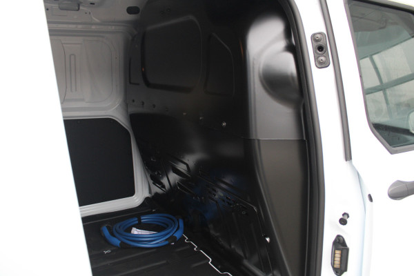 Ford E-Transit Cour. Trend 44 kWh 136pk - Stoel/Stuurverwarming - Camera - Cruise - Carplay/Android - Rijklaar