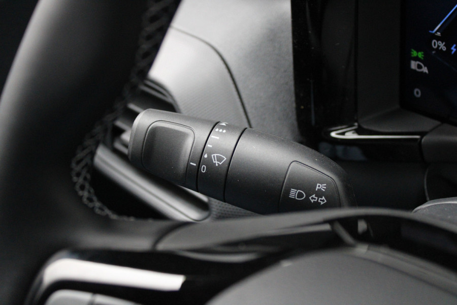 Ford E-Transit Cour. Trend 44 kWh 136pk - Stoel/Stuurverwarming - Camera - Cruise - Carplay/Android - Rijklaar