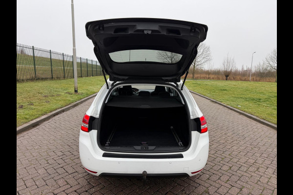 Peugeot 308 SW 1.2 PureTech Blue Lease Premium