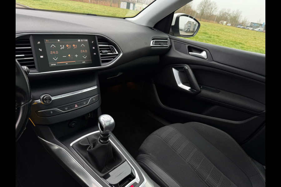 Peugeot 308 SW 1.2 PureTech Blue Lease Premium