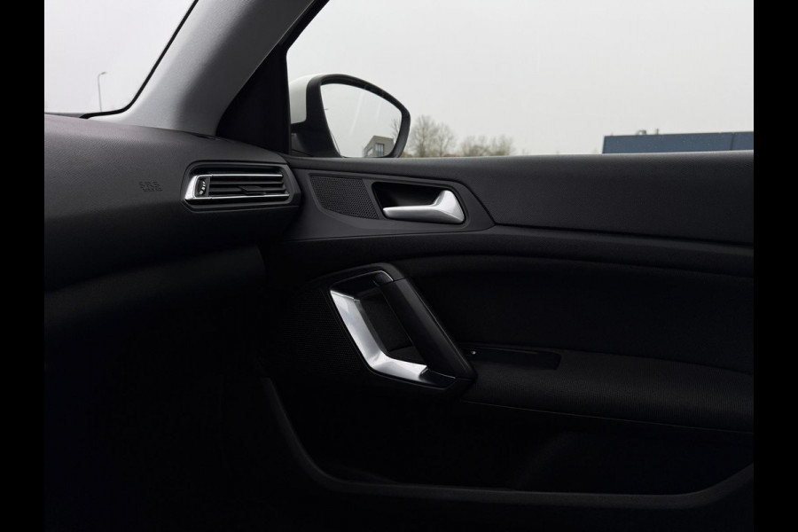 Peugeot 308 SW 1.2 PureTech Blue Lease Premium