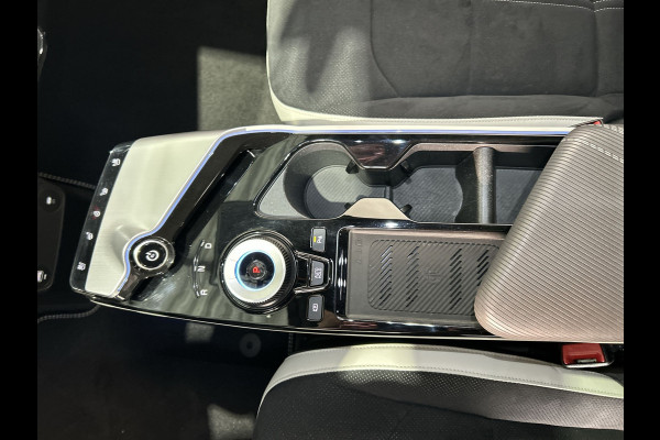Kia Ev6 GT-Line 77.4 kWh Panorama schuif/kanteldak, elektr. bed. stoelen voor, warmtepomp, LMV 19'' Soh (batterijcheck) Waarde 96,5 %