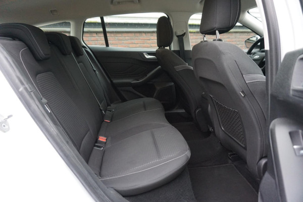 Ford FOCUS Wagon 1.0 EcoB.125PK Hybrid Business/Camera/1e Eigenaar/ 100%Onderhouden.