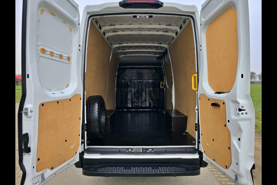 Iveco Daily 35S14V 2.3 352L H2 - 140 Pk - Euro 6 - Climate Control - Cruise Control
