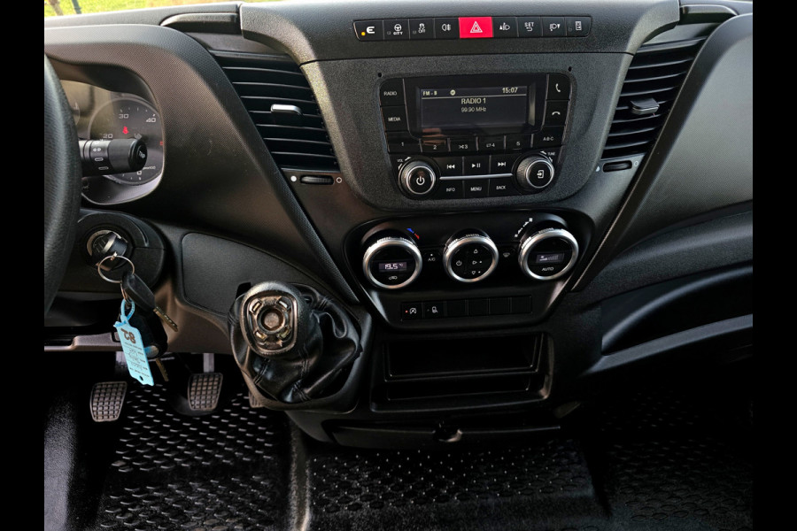 Iveco Daily 35S14V 2.3 352L H2 - 140 Pk - Climate Control - Cruise Control