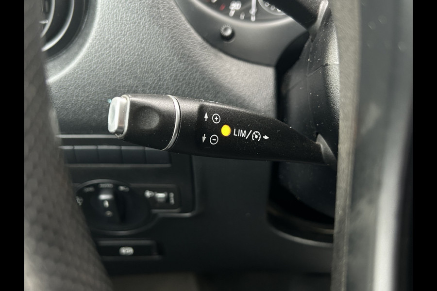 Mercedes-Benz Vito 114 CDI 136 PK AUTOMAAT / L2H1 / 1e EIG. / TREKHAAK / AIRCO / CRUISE / BLUETOOTH / PDC