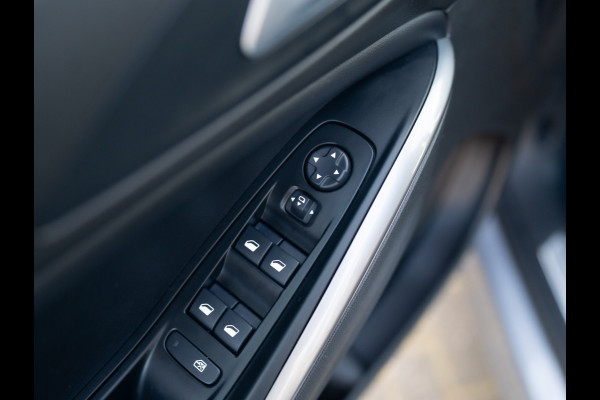 Opel Grandland 1.6 Turbo Plug-In Hybrid GS Line | Matirx LED | 360 Camera | Stoel & Stuur verw. | Prijs Rijklaar!!