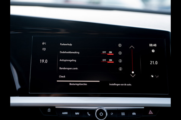 Opel Grandland 1.6 Turbo Plug-In Hybrid GS Line | Matirx LED | 360 Camera | Stoel & Stuur verw. | Prijs Rijklaar!!