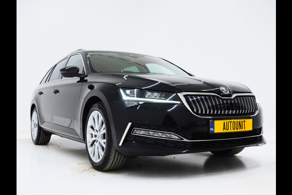 Škoda Superb Combi 1.4 TSI iV 218PK Style | Massage | Trekhaak | Camera | Adaptive Cruise | Keyless | Virtual | Memory | Carplay