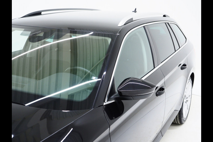 Škoda Superb Combi 1.4 TSI iV 218PK Style | Massage | Trekhaak | Camera | Adaptive Cruise | Keyless | Virtual | Memory | Carplay