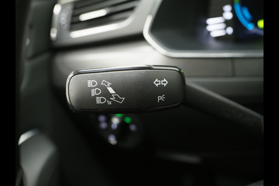 Škoda Superb Combi 1.4 TSI iV 218PK Style | Massage | Trekhaak | Camera | Adaptive Cruise | Keyless | Virtual | Memory | Carplay