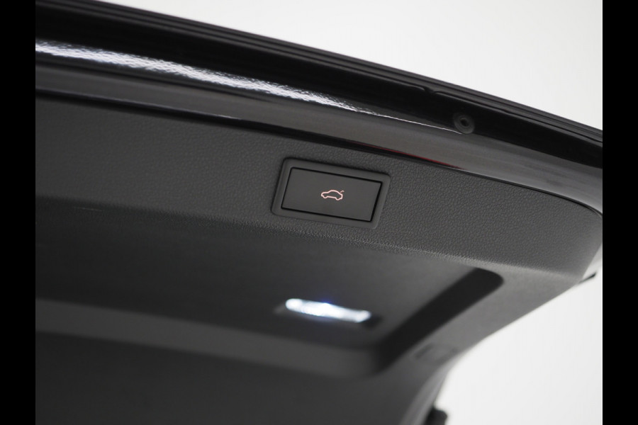 Škoda Superb Combi 1.4 TSI iV 218PK Style | Massage | Trekhaak | Camera | Adaptive Cruise | Keyless | Virtual | Memory | Carplay