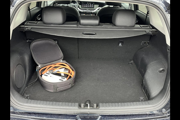 Kia Niro 1.6 GDi PHEV ExecutiveLine PLUG-IN HYBRIDE | 38.000 KM !! |  SCHUIFDAK | ELEKTRISCHE STOELEN MET GEHEUGEN | STOELVENTILATIE & VERWARMING | LEREN BEKLEDING | STUURWIELVERWARMING |  AFN. TREKHAAK | ALL SEASON BANDEN | KIA DEALER ONDERHOUDEN