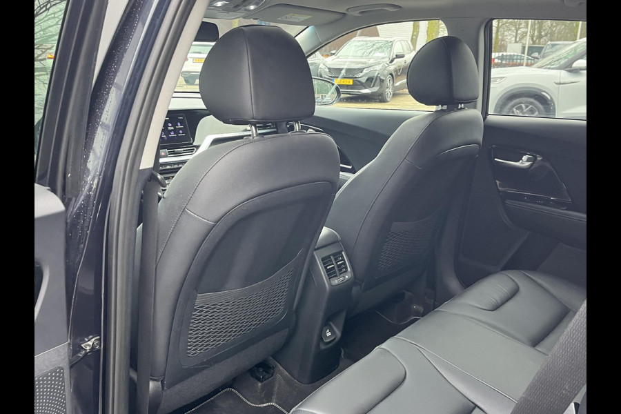 Kia Niro 1.6 GDi PHEV ExecutiveLine PLUG-IN HYBRIDE | 38.000 KM !! |  SCHUIFDAK | ELEKTRISCHE STOELEN MET GEHEUGEN | STOELVENTILATIE & VERWARMING | LEREN BEKLEDING | STUURWIELVERWARMING |  AFN. TREKHAAK | ALL SEASON BANDEN | KIA DEALER ONDERHOUDEN