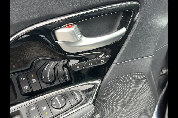 Kia Niro 1.6 GDi PHEV ExecutiveLine PLUG-IN HYBRIDE | 38.000 KM !! |  SCHUIFDAK | ELEKTRISCHE STOELEN MET GEHEUGEN | STOELVENTILATIE & VERWARMING | LEREN BEKLEDING | STUURWIELVERWARMING |  AFN. TREKHAAK | ALL SEASON BANDEN | KIA DEALER ONDERHOUDEN