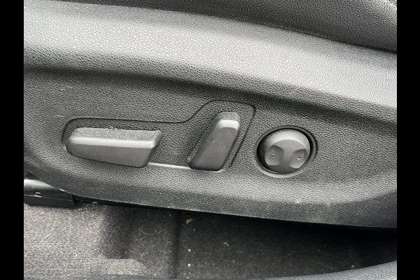 Kia Niro 1.6 GDi PHEV ExecutiveLine PLUG-IN HYBRIDE | 38.000 KM !! |  SCHUIFDAK | ELEKTRISCHE STOELEN MET GEHEUGEN | STOELVENTILATIE & VERWARMING | LEREN BEKLEDING | STUURWIELVERWARMING |  AFN. TREKHAAK | ALL SEASON BANDEN | KIA DEALER ONDERHOUDEN