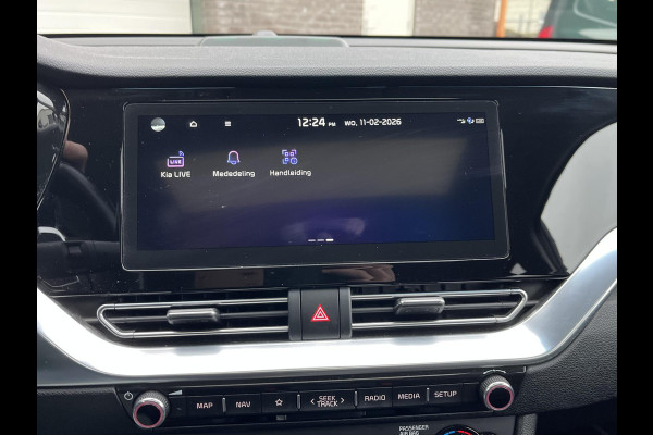 Kia Niro 1.6 GDi PHEV ExecutiveLine PLUG-IN HYBRIDE | 38.000 KM !! |  SCHUIFDAK | ELEKTRISCHE STOELEN MET GEHEUGEN | STOELVENTILATIE & VERWARMING | LEREN BEKLEDING | STUURWIELVERWARMING |  AFN. TREKHAAK | ALL SEASON BANDEN | KIA DEALER ONDERHOUDEN