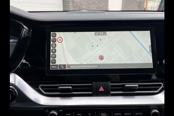 Kia Niro 1.6 GDi PHEV ExecutiveLine PLUG-IN HYBRIDE | 38.000 KM !! |  SCHUIFDAK | ELEKTRISCHE STOELEN MET GEHEUGEN | STOELVENTILATIE & VERWARMING | LEREN BEKLEDING | STUURWIELVERWARMING |  AFN. TREKHAAK | ALL SEASON BANDEN | KIA DEALER ONDERHOUDEN