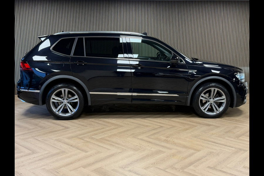 Volkswagen Tiguan Allspace 1.4 TSI Highline150PK DSG BNS R-LINE PANO NAVI CAMERA LED TREKHAAK 19 INCH Carplay