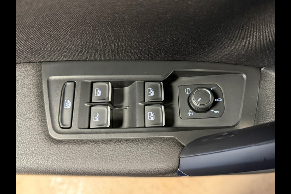 Volkswagen Tiguan Allspace 1.4 TSI Highline150PK DSG BNS R-LINE PANO NAVI CAMERA LED TREKHAAK 19 INCH Carplay