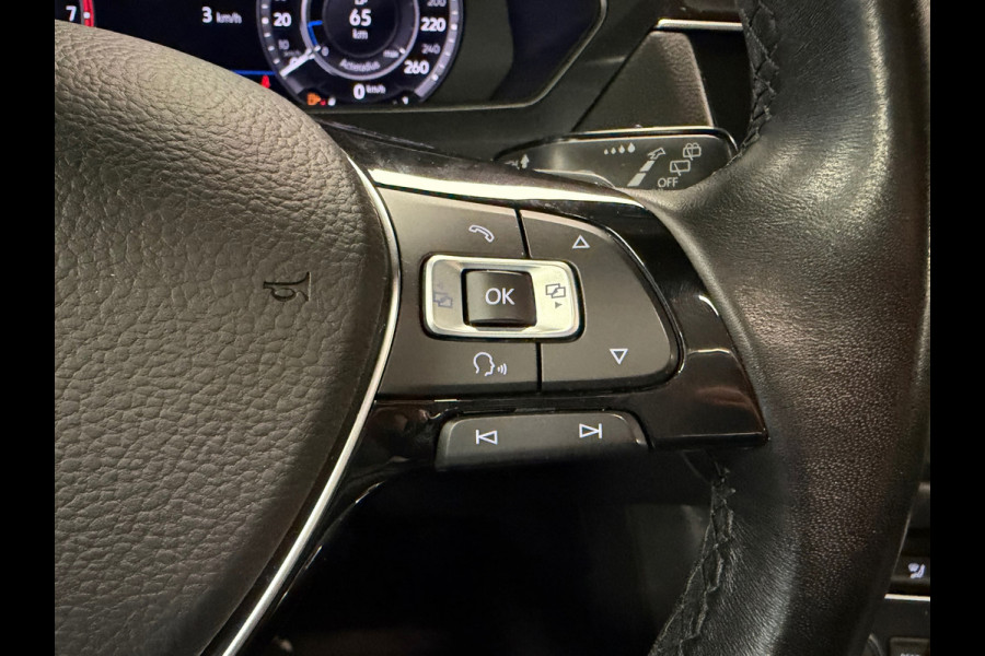 Volkswagen Tiguan Allspace 1.4 TSI Highline150PK DSG BNS R-LINE PANO NAVI CAMERA LED TREKHAAK 19 INCH Carplay