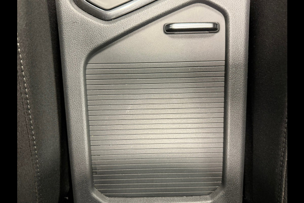 Volkswagen Tiguan Allspace 1.4 TSI Highline150PK DSG BNS R-LINE PANO NAVI CAMERA LED TREKHAAK 19 INCH Carplay