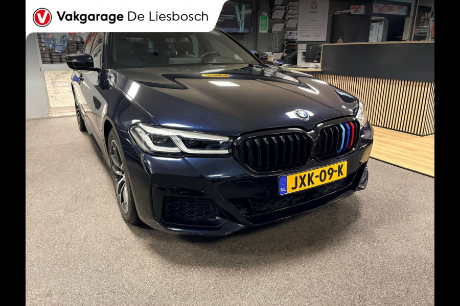 BMW 5 Serie Touring 530e xDrive High Executive M-sport / leer / pano / navi / head-up / Apple carplay