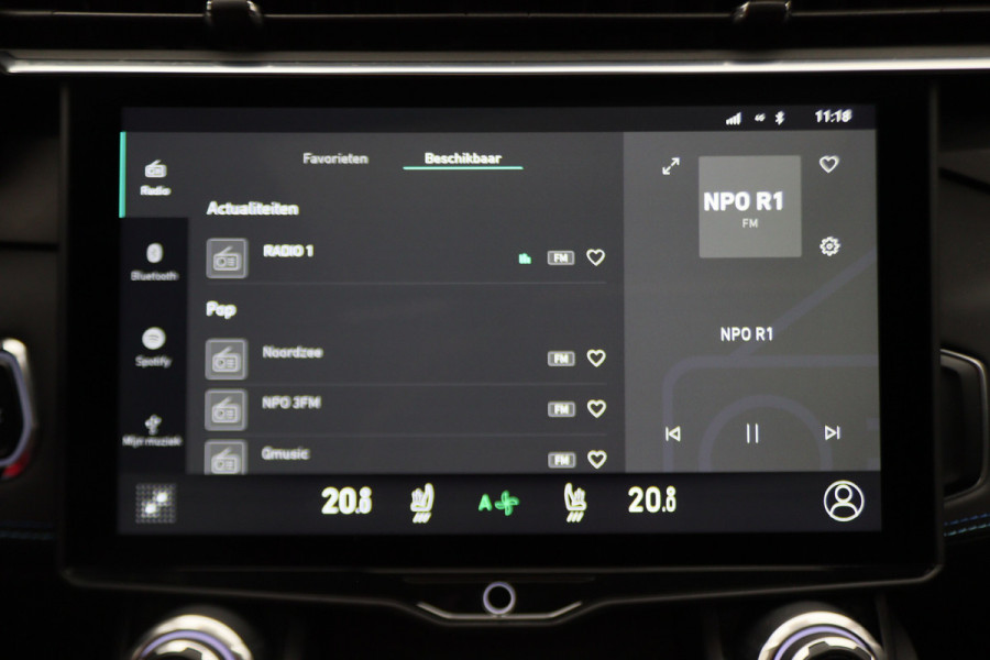Lynk & Co 01 1.5 Two-Tone, 360° Camera, Panoramadak, Zwarte hemel, ACC, Keyless, PDC, LED, 20''