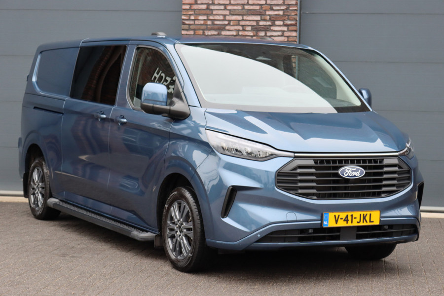 Ford Transit Custom 300 2.0 TDCI L2H1 Limited DC | Adaptieve Cruise Control | Elek. Trekhaak | Stoelverwarming | Camera | Apple Carplay/Android Auto | Navigatie | LED |
