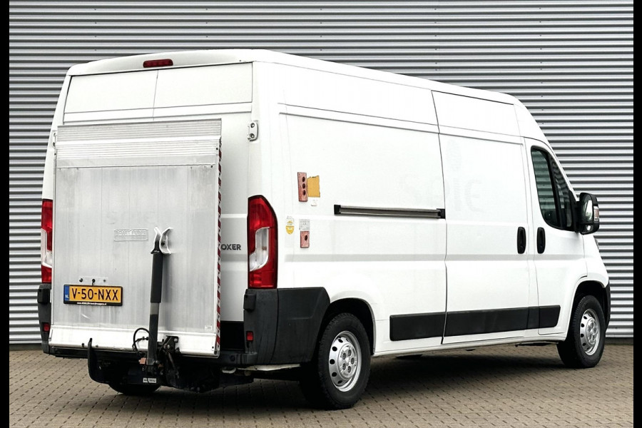 Peugeot Boxer 335 2.0 BlueHDI L3H2 Bus met laadklep