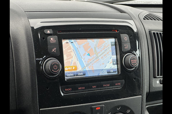 Peugeot Boxer 335 2.0 BlueHDI L3H2 Bus met laadklep