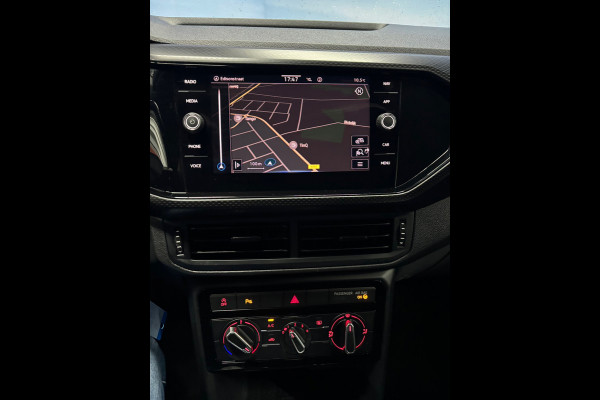 Volkswagen T-Cross 1.0 TSI Life Automaat | Airco | Cruise | Trekhaak | PDC