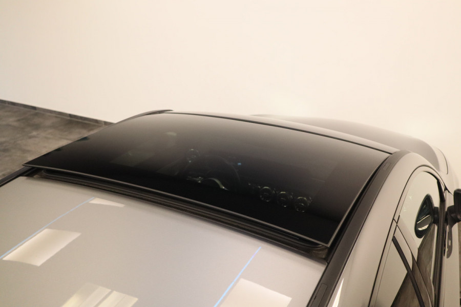 Mercedes-Benz A-Klasse 220 Premium Plus Cruise/Climate Panoramadak PDC