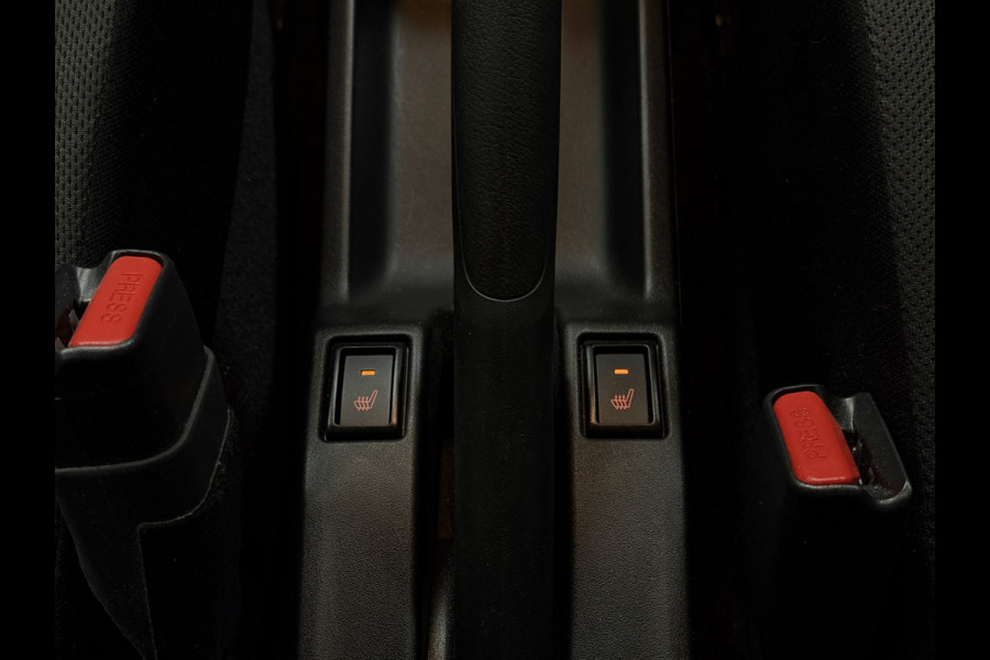 Suzuki Swift 1.2 Style AUT Smart Hybrid | Navi | ACC | Dode hoek | Carplay | 16" | Stoelverwarming | Camera | 100 % Suzuki Dealer onderhouden!