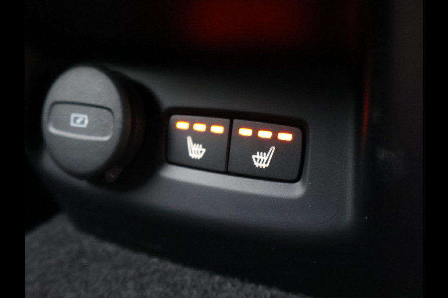 Polestar 2 LONG RANGE DUAL MOTOR 408 PK LAUNCH EDITION 78 KWH + PANORAMA | 360 CAMERA | 19 INCH | PIXEL LED