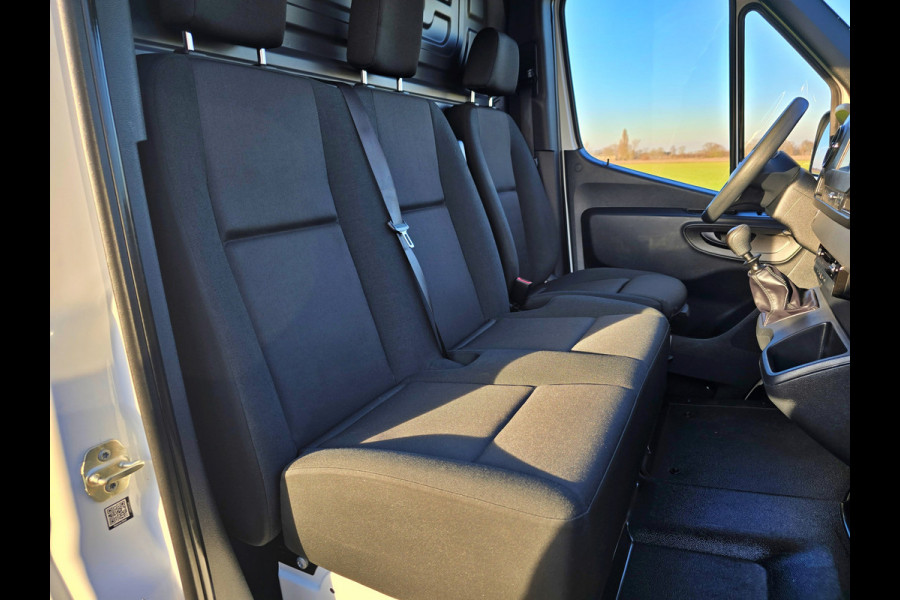 Mercedes-Benz Sprinter 315 1.9 CDI L2 H2 RWD - 150 Pk - Euro 6 - ParkeerCamera - MBUX - Airco - Cruise Control