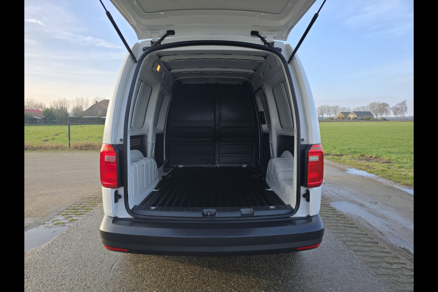 Volkswagen Caddy 2.0 TDI L2H1 BMT Maxi Trendline - 102 Pk - Euro 6 - Airco - Stoelverwarming