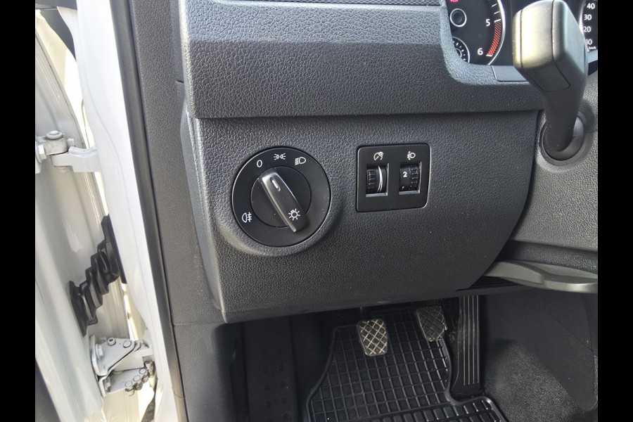 Volkswagen Caddy 2.0 TDI L2H1 BMT Maxi Trendline - 102 Pk - Euro 6 - Airco - Stoelverwarming