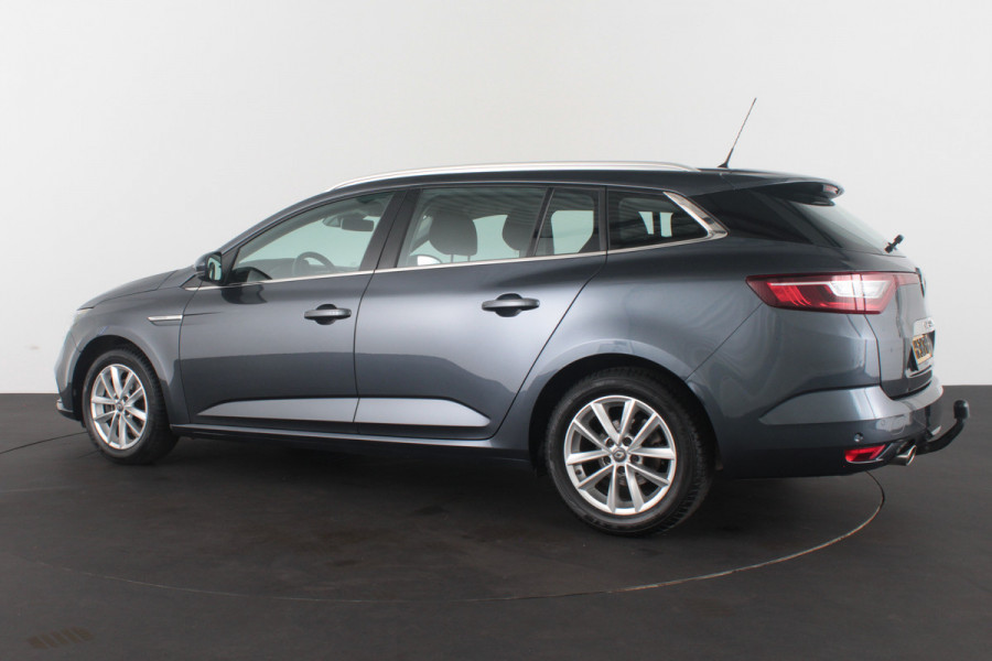 Renault Mégane Estate 1.3 TCe Limited Trekhaak/Camera/All season banden/parkeersensoren voor en achter