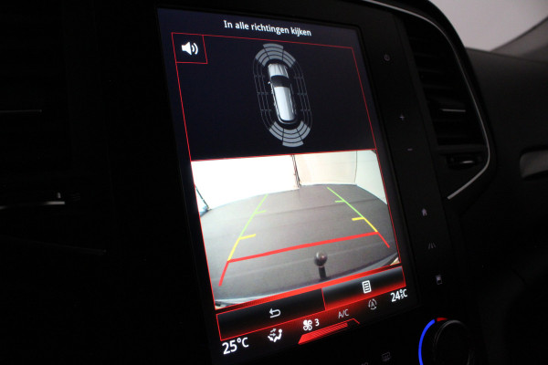 Renault Mégane Estate 1.3 TCe Limited Trekhaak/Camera/All season banden/parkeersensoren voor en achter