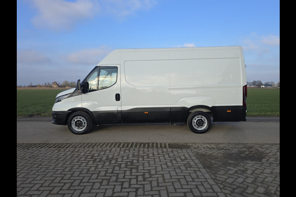 Iveco Daily 35S14V 2.3 352L H2 - 140 Pk - Euro 6 - Airco - Cruise Control